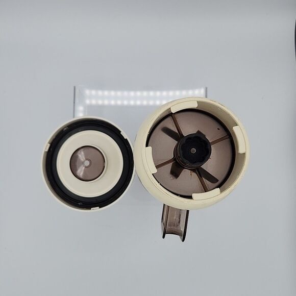 Kitchenetics k-11 Blender With Lid and Dripper - Picture 3 of 3